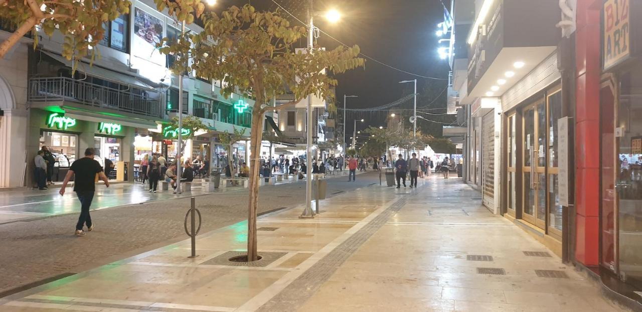A1 Central Apartment Heraklion  Bagian luar foto